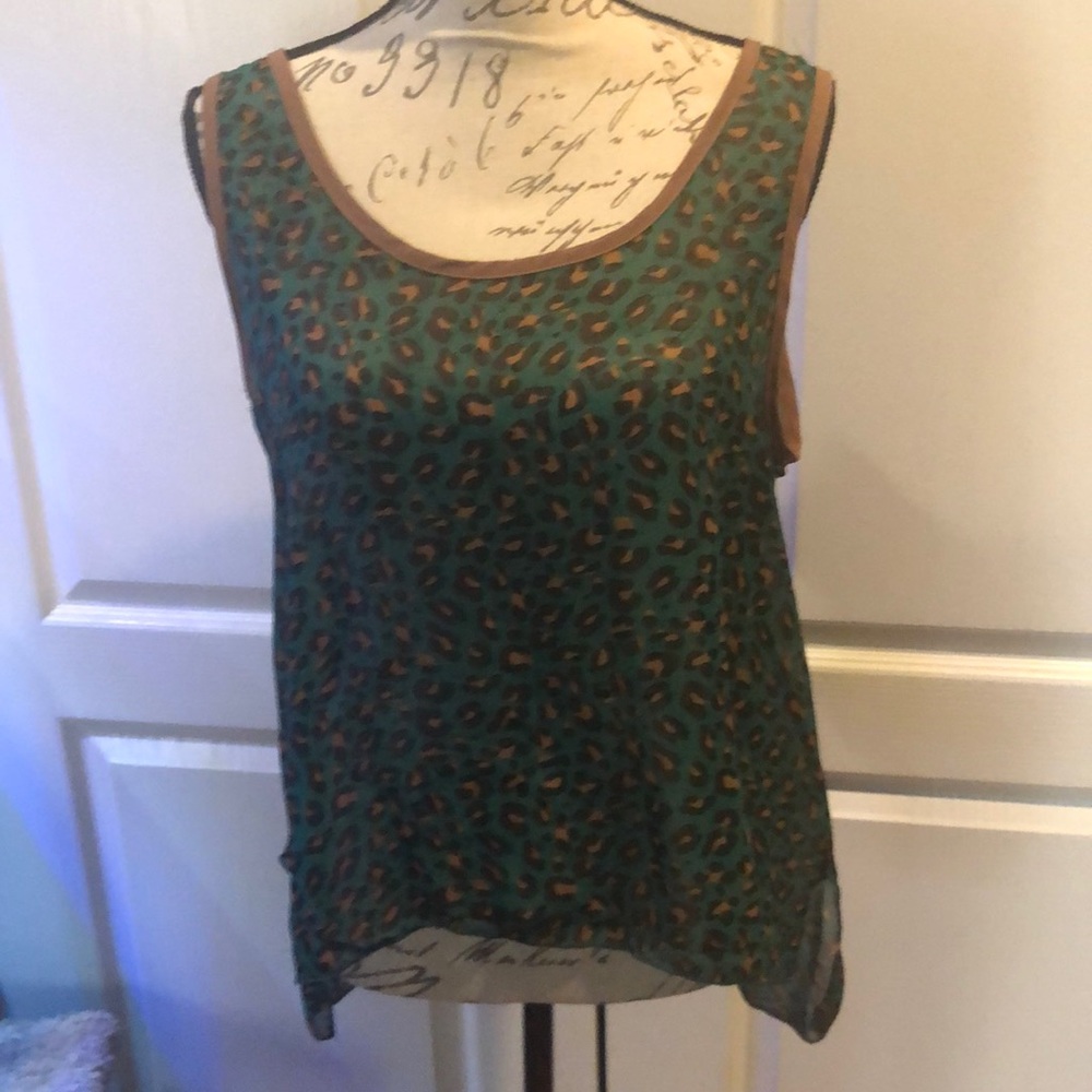 Edge animal print top